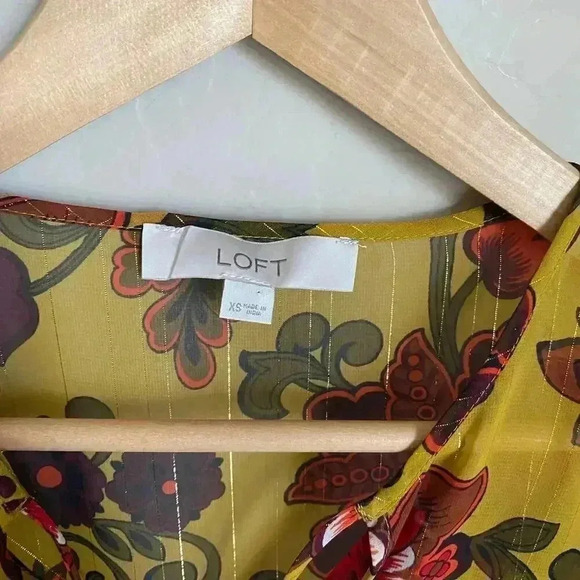 Loft Floral Tie Neck Ruffle Blouse Size XS - Picture 3 of 12